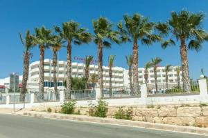 Crown Resorts Horizon