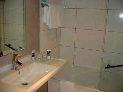 Mercure Angers Centre de Congrès - 43