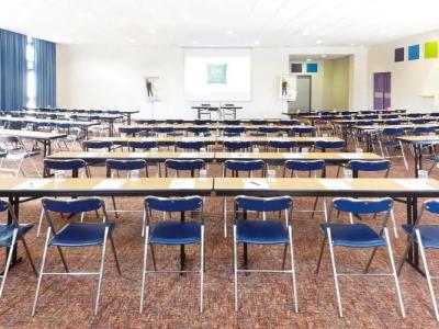 Ibis Styles Arles Palais des Congrès - 15