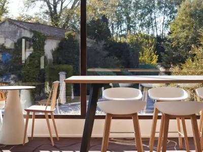 Ibis Styles Arles Palais des Congrès - 21