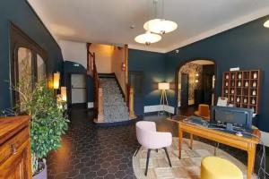 Hotel «de France Restaurant Tast'vin», Бон