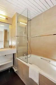 Best Western Plus Le Moderne - 153
