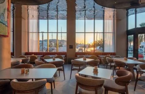 Radisson Blu 1835, Cannes - 35