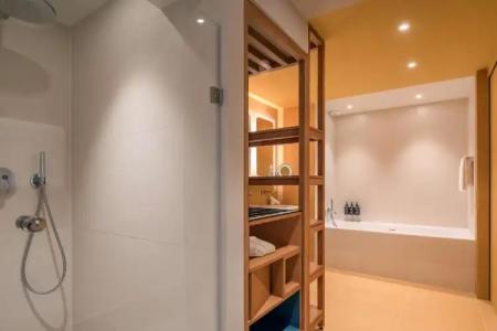 Radisson Blu 1835, Cannes - 101