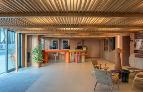 Radisson Blu 1835, Cannes - 30