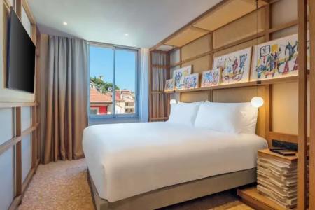 Radisson Blu 1835, Cannes - 51