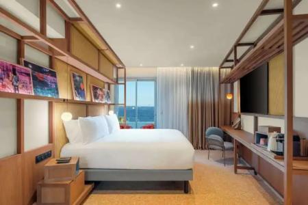 Radisson Blu 1835, Cannes - 77