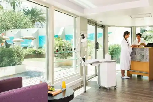 Clarion Suites Cannes Croisette - 23