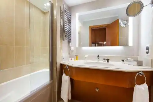 Clarion Suites Cannes Croisette - 22