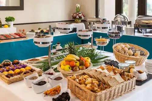 Clarion Suites Cannes Croisette - 3
