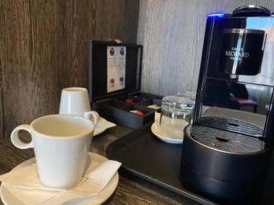 Best Western Premier Le Patio des Artistes Wellness Jacuzzi - 184