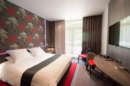 Best Western Premier Le Patio des Artistes Wellness Jacuzzi - 128