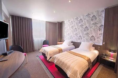 Best Western Premier Le Patio des Artistes Wellness Jacuzzi - 169