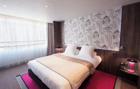 Best Western Premier Le Patio des Artistes Wellness Jacuzzi - 165