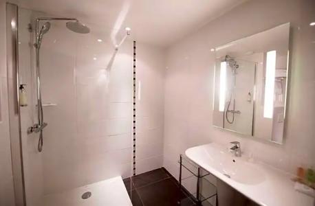 Best Western Premier Le Patio des Artistes Wellness Jacuzzi - 181