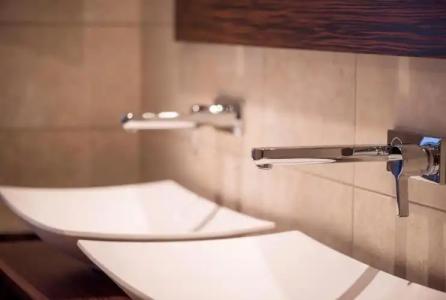 Best Western Premier Le Patio des Artistes Wellness Jacuzzi - 186