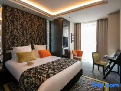 BW Premier Collection Mondial - 54