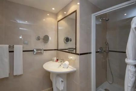 BW Premier Collection Mondial - 9