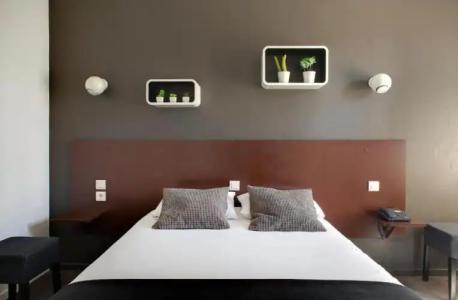 Hôtel De L'octroi - 97