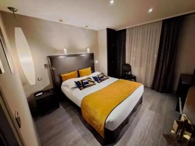 Hôtel des Princes, Chambéry Centre - 86