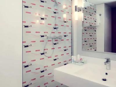 Mercure Honfleur - 58