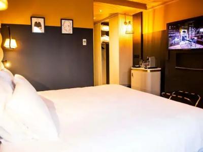 Mercure Honfleur - 77