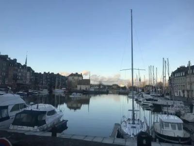 Premiere Classe Honfleur - 47