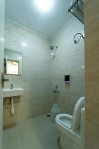 Hoppers Stop Yelahanka - 22