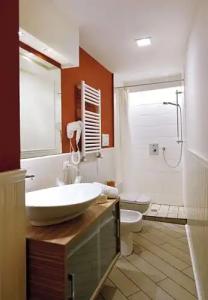 *1*7*4* Via Roma - 67