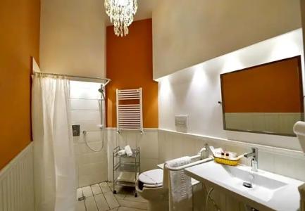 *1*7*4* Via Roma - 53