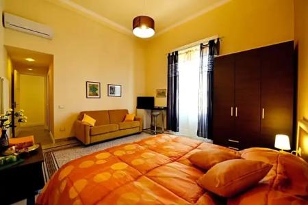 *1*7*4* Via Roma - 43