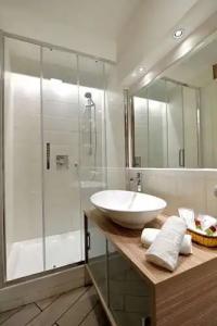 *1*7*4* Via Roma - 44