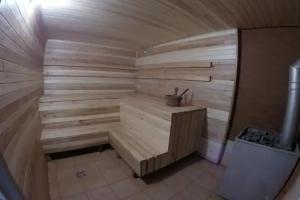 Viesu Māja Arnicāni, Рагациемс