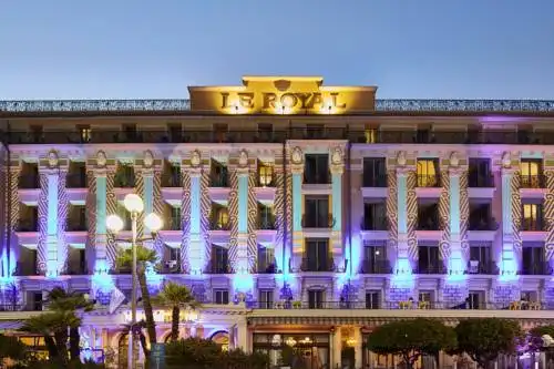 Hôtel Le Royal Promenade des Anglais - 0