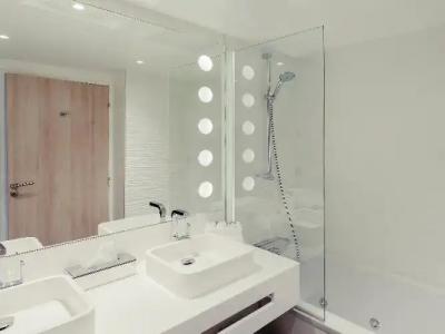 Mercure Orléans Centre Bords de Loire - 54