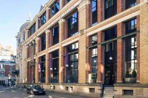 Отель «Mercure Rennes Centre Parlement», Ренн