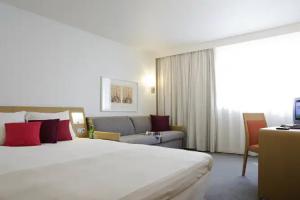 Отель «Novotel Rennes Alma», Ренн