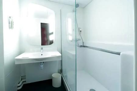 ibis Rouen Centre Champ de Mars - 105