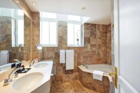 Régent Contades, BW Premier Collection - 8