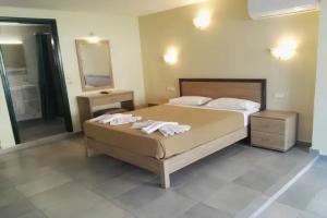 Epis Hotel, Агиа Марина