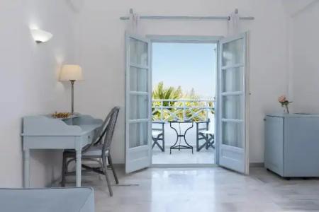 Santorini Kastelli Resort - 5