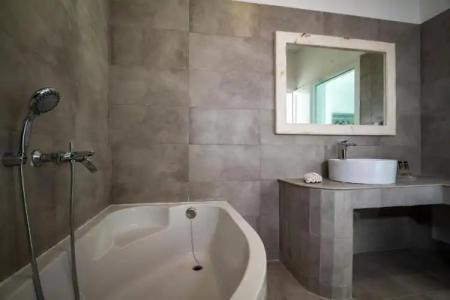 Sea Sound White Katikies - 45