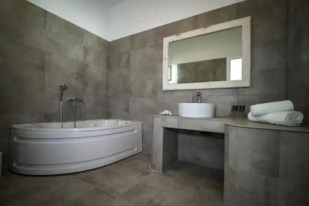 Sea Sound White Katikies - 46