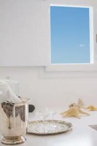 Sea Sound White Katikies - 11