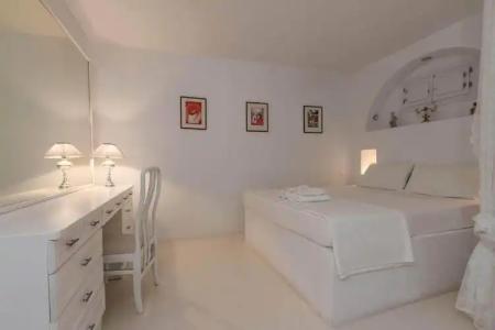 Sea Sound White Katikies - 85