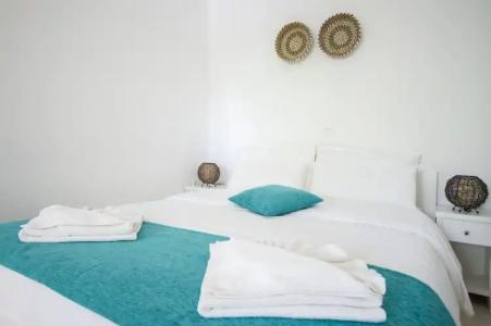 Sea Sound White Katikies - 110