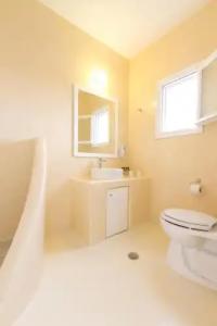 Sea Sound White Katikies - 33