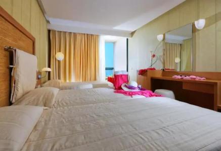 Sirens Beach & Village - 54