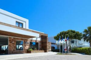 Minos Village, Агиа Марина