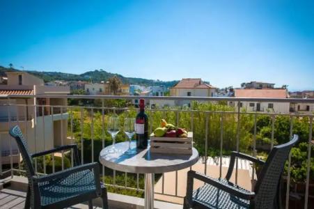 Solimar Turquoise - Adults Only - 30